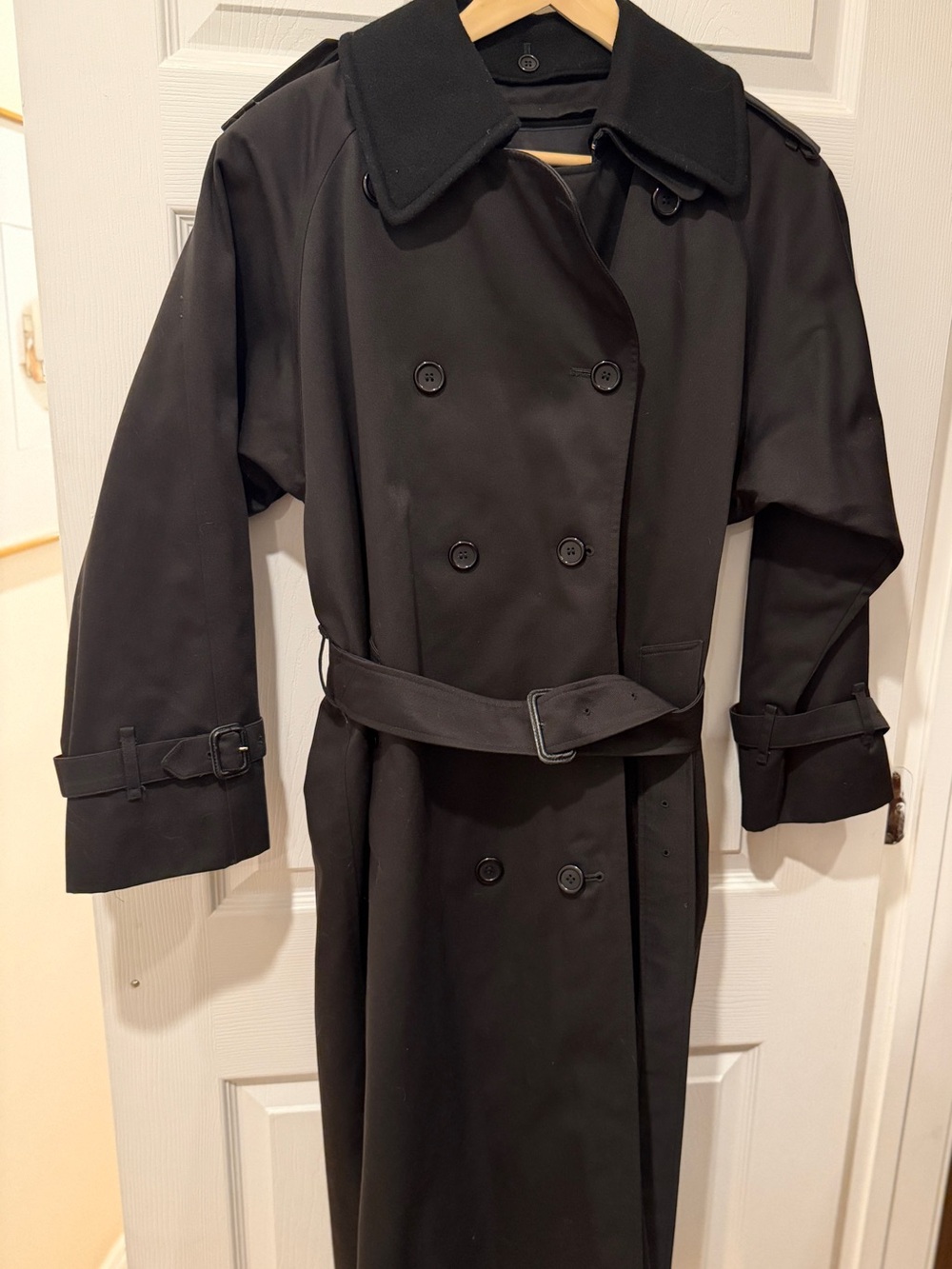 Burberry Black Women’s Double-Breasted Trench Coat with Belt